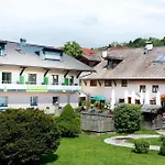 Aichingerwirt モントゼー